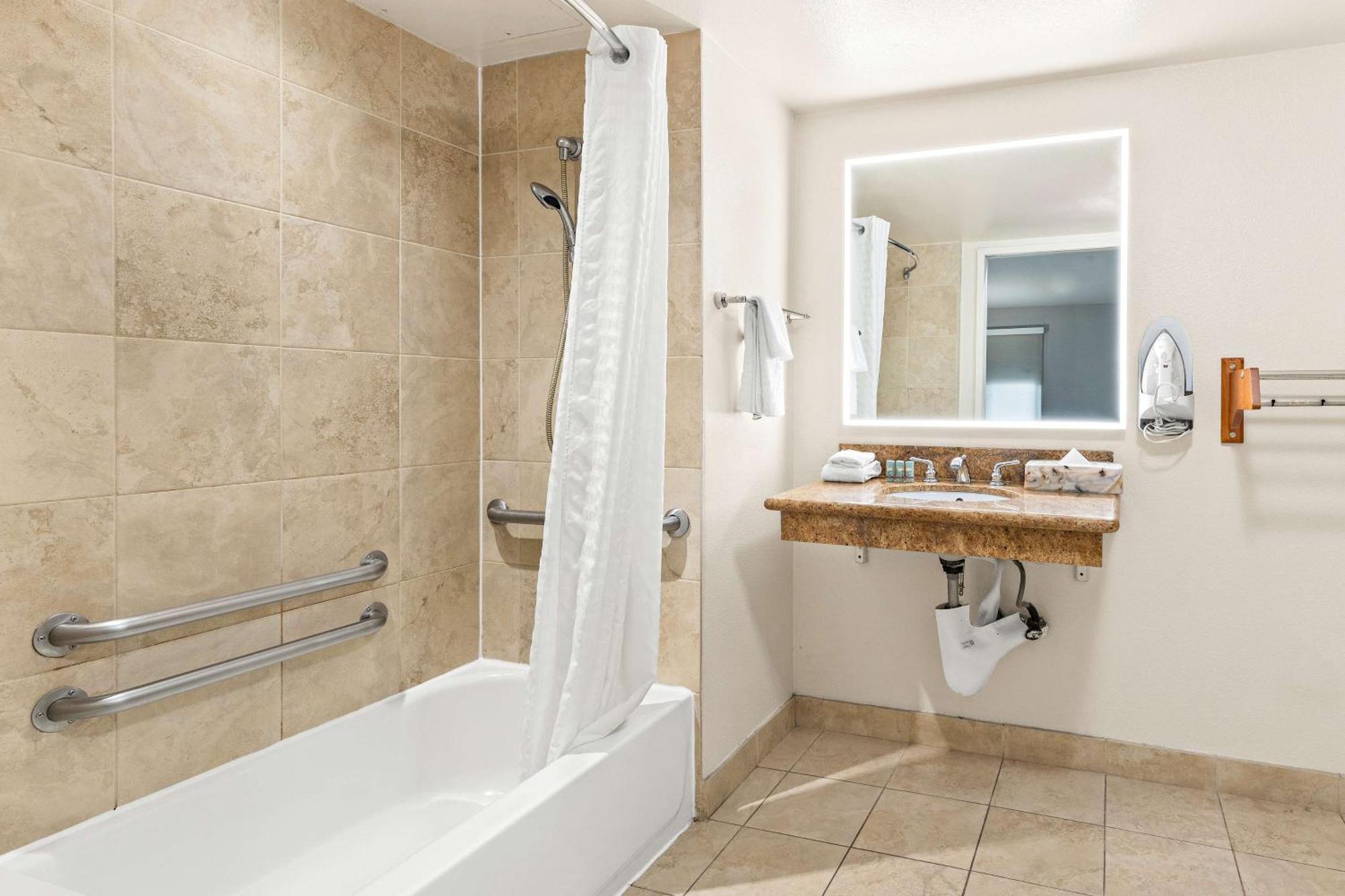 Best Western Chula Vista/Otay Valley Hotel Buitenkant foto